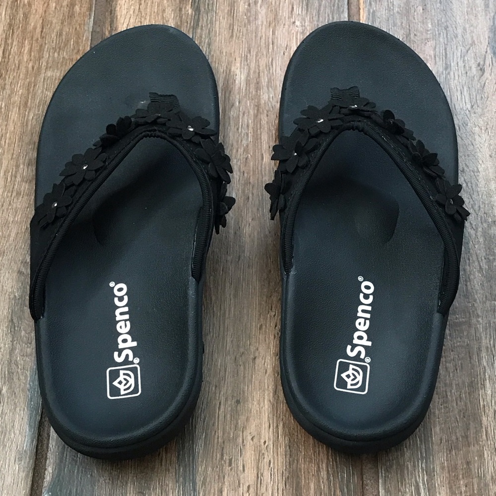 Spenco Women's Black Floral Sandals EUC